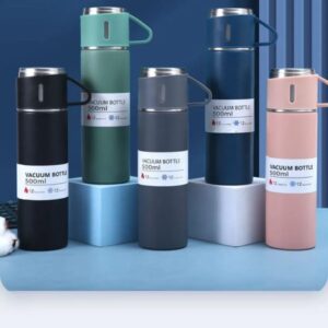 Stainless Steel Vacuum Flask Set With 3 Cups, 500ml